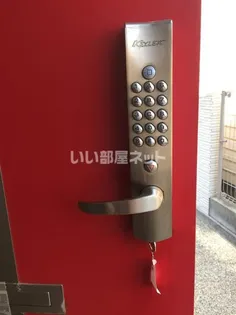 フォレスト小串の玄関