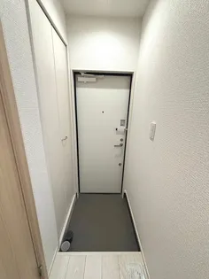 Grand Reve A棟【1階】の玄関