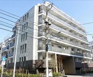 東京都新宿区新宿6【マンション】の外観