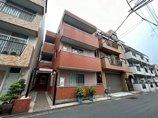 レジデンス リーベ【1階】の外観