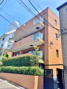 東京都渋谷区千駄ヶ谷4【マンション】の外観