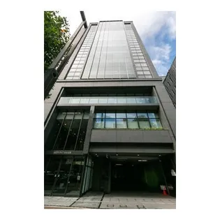 東京都新宿区四谷3【マンション】の外観