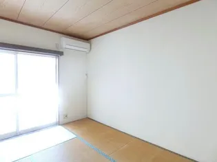 コーポNARISIN【1階】の居間