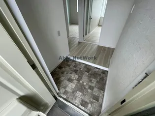 ツインズ・イケダ【4階】の玄関