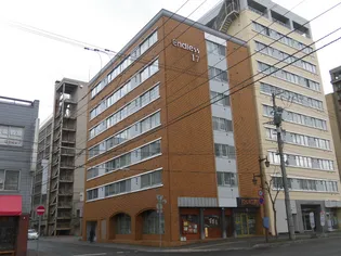 エンドレス17 B棟【5階】の外観