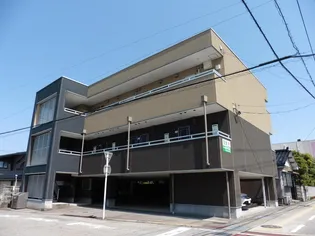 ノースカントリー【3階】の外観