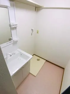 エラン宮崎II番館【2階】の内装