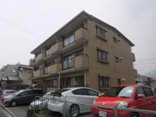 山岡アムールビル【1階】の外観