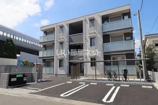 埼玉県三郷市中央2【アパート】の外観