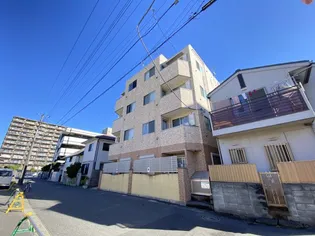 マリーナヒルズ【3階】の外観