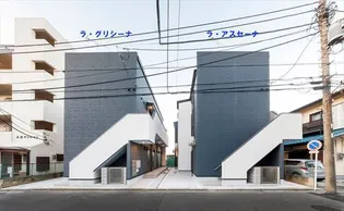 ラ グリシーナの画像