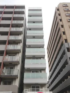 東京都新宿区西新宿4【マンション】の外観