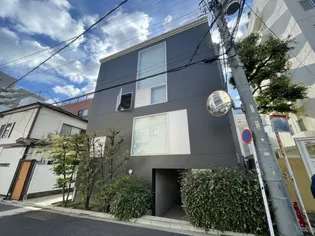 GRAVAの外観
