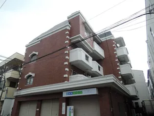 プティシャトー合田【3階】の外観