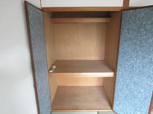 コーポ城南【2階】の内装