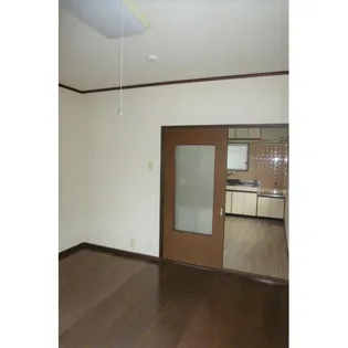 桜丘ハイツ【1階】の居間