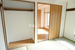 オオヤマハイツ【2階】の内装