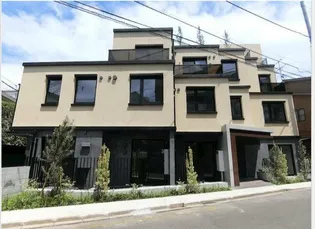 東京都世田谷区上北沢5【マンション】の外観