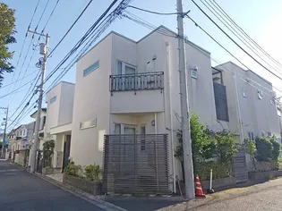 ダランベール【1階】の外観