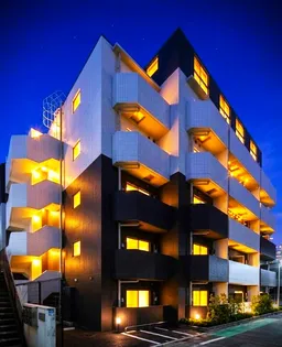 東京都新宿区西早稲田3【マンション】の外観