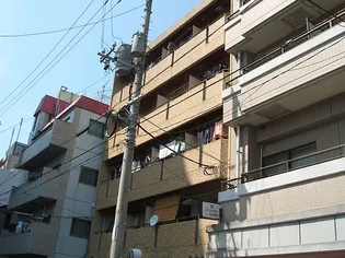 和秀舟入本町ビル【3階】の外観