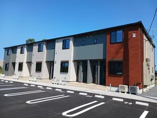 レグラ・デ・オロII【1階】の外観