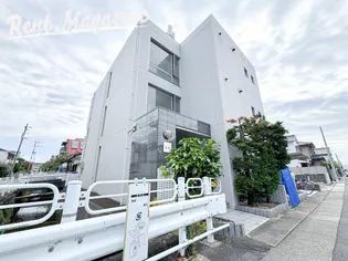 ロイヤル穂波【2階】の外観