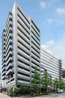 レジディア西麻布【5階】の外観