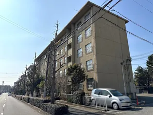 兵庫県公社 神陵台特別1号棟の画像