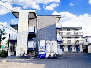 レオパレスグランディール【3階】の外観