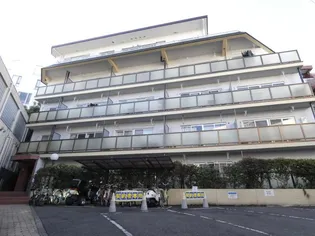 エイティ神宮前【4階】の外観