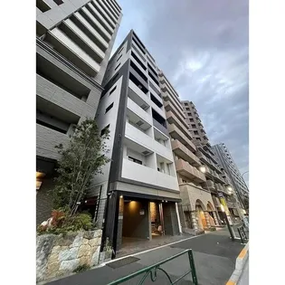 セジョリ目黒【1階】の外観