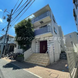 クイーンシティ板橋本町ラディウス【2階】の外観