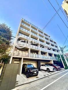 東京都新宿区西落合1【マンション】の外観