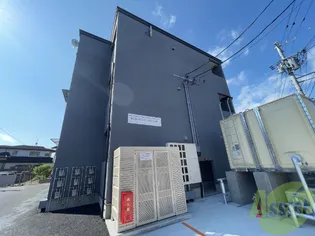 RESONANT SQUAREの画像