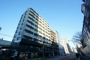 ラクラス麻布十番【8階】の外観