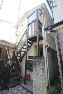 ピア中野【2階】の外観