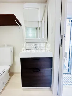 ラ シレーヌ【1階】の内装