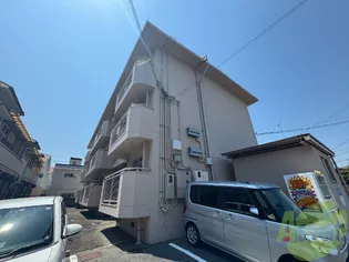 西本マンションの画像