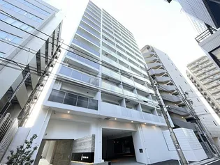 コンフォリア東新宿の画像