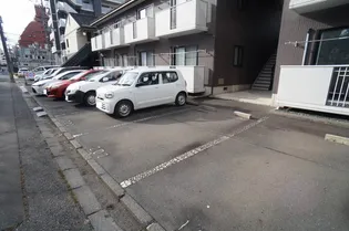 グランシード八桜【1階】の外観