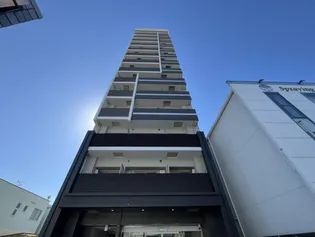 フォーリアライズ大阪ミッテ【4階】の外観