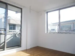 グレイスコートI【3階】の居間