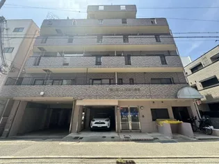 ウェルステイツ【3階】の外観