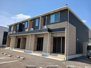 リボルバーA【1階】の外観