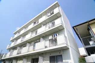 岡山県岡山市北区南方4【マンション】の外観