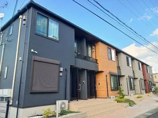 レヴァーク ヒルズの画像