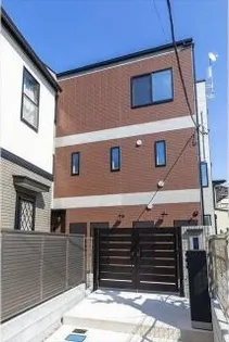 ウッドクレスト東高円寺レジデンス【2階】の外観