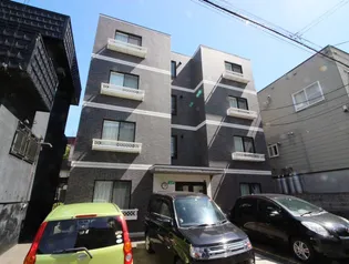 SYMMETRYの画像