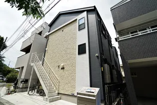 アザーレ・ターコイズ向ヶ丘遊園【1階】の外観